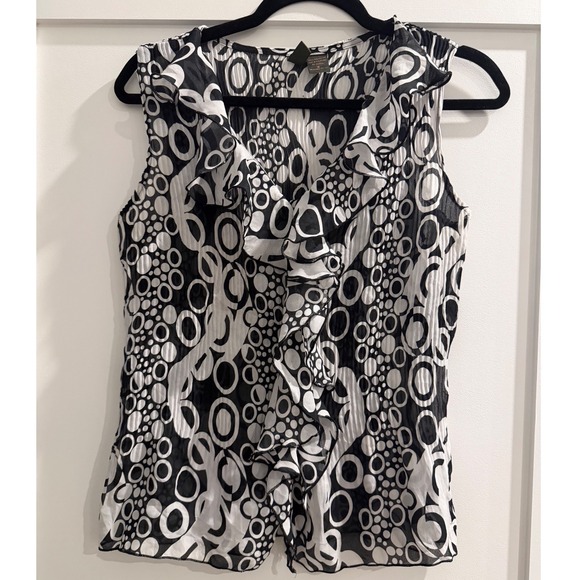 Serenade New York Tops - Black White Circle Print Ruffle Plisse Blouse